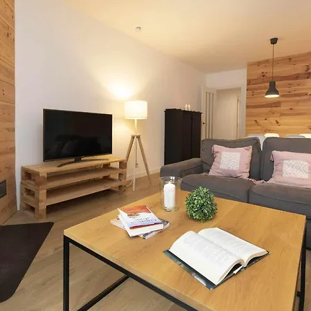 Acentor Alpino By Bevalle Apartment Panticosa